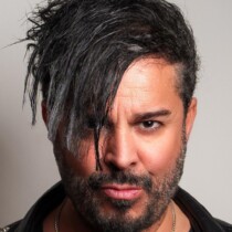 Santiago Cortes – DJ & Music Producer | Official Press Photo 2026 Santiago Cortes – Swiss DJ and Music Producer 2025 press photo.